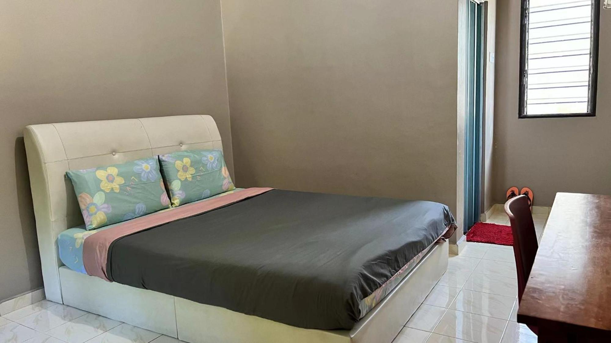 Country House Pulai Holiday Village グア・ムサン エクステリア 写真