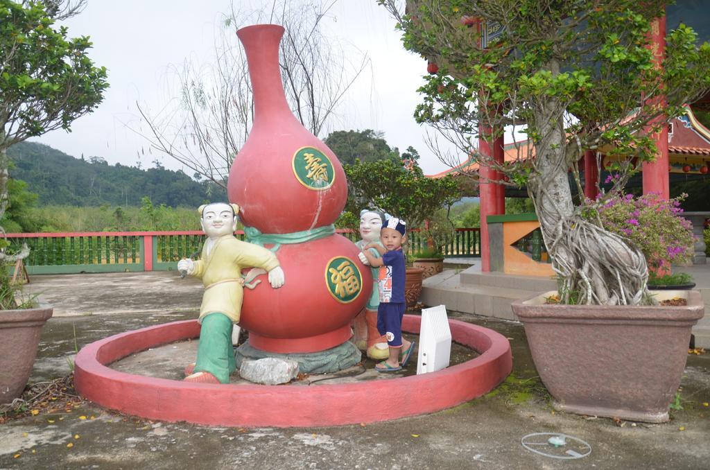 Country House Pulai Holiday Village グア・ムサン エクステリア 写真